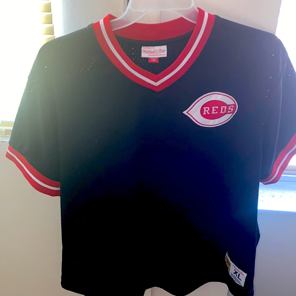 Mitchell & Ness C Red men Baseball mesh jersey. SizeXL. Red, Black and white.